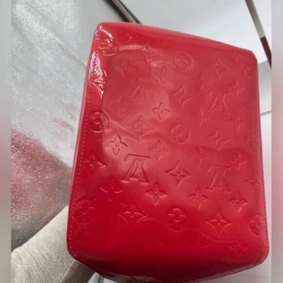 EUC Authenticated Louis Vuitton Monogram Vernis Bellevue PM - Picture 4 of 15